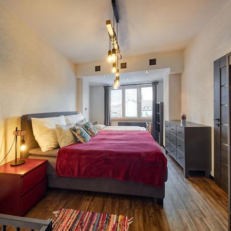 Mahalo Apartment Братислава Екстериор снимка